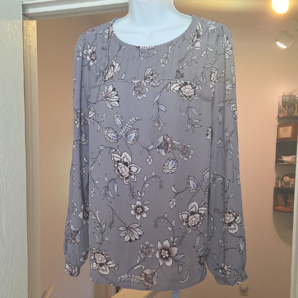 LOFT Purple/Gray Floral Blouse Relaxed Fit